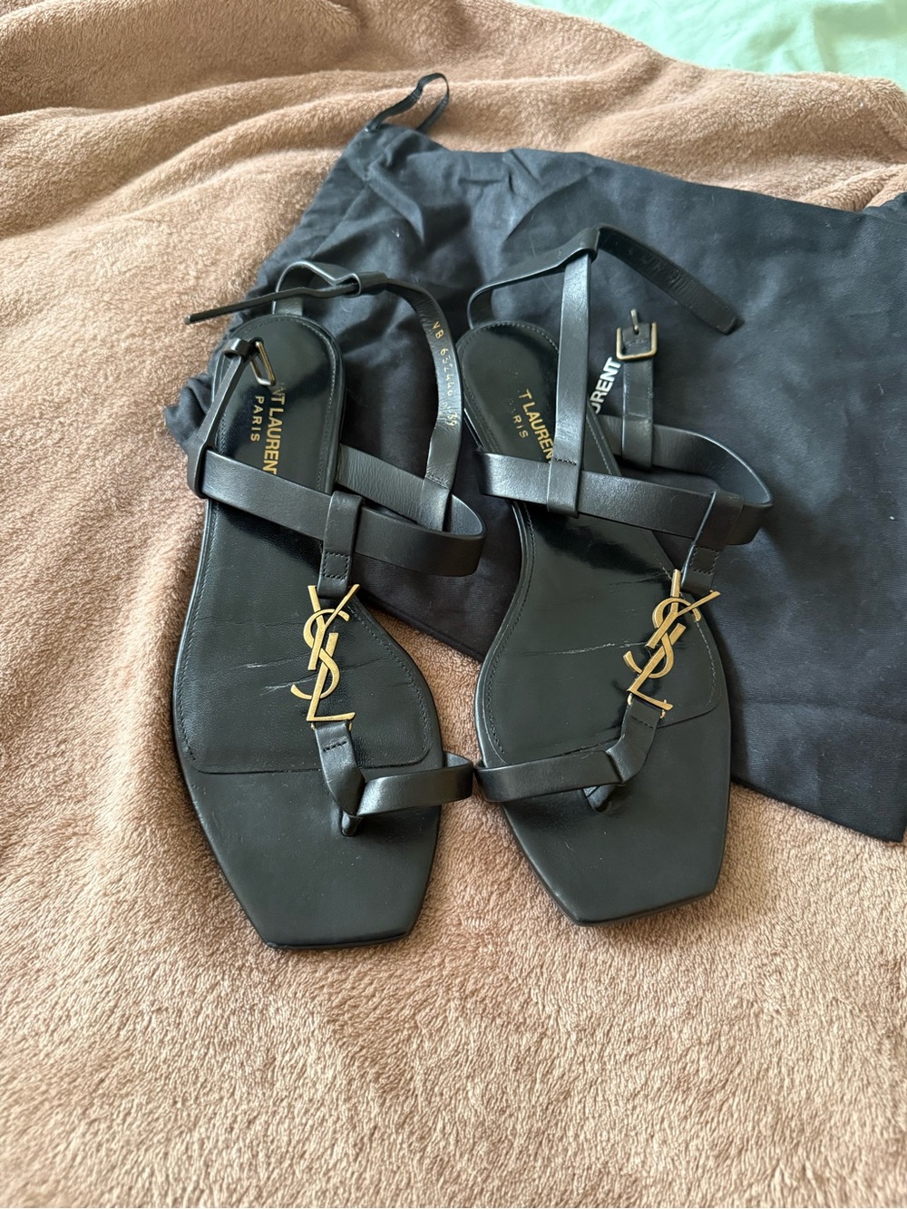 Authentic Saint Laurent YSL Cassandra Leather Sandals Black Size 39 Us 9 Black